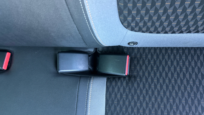 Vauxhall Crossland X 1.2T [130] Tech Line Nav 5dr [Start Stop] Petrol Hatchback